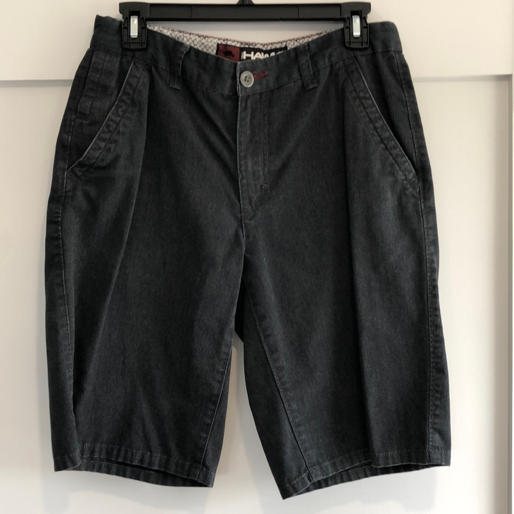 Tony hawk boys adjustable elastic waist on inside of waistband size 16-18 short